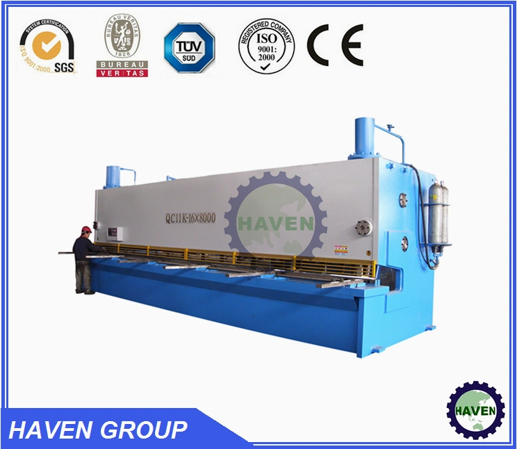 Hydraulic shearing machine to cut metal sheet plate