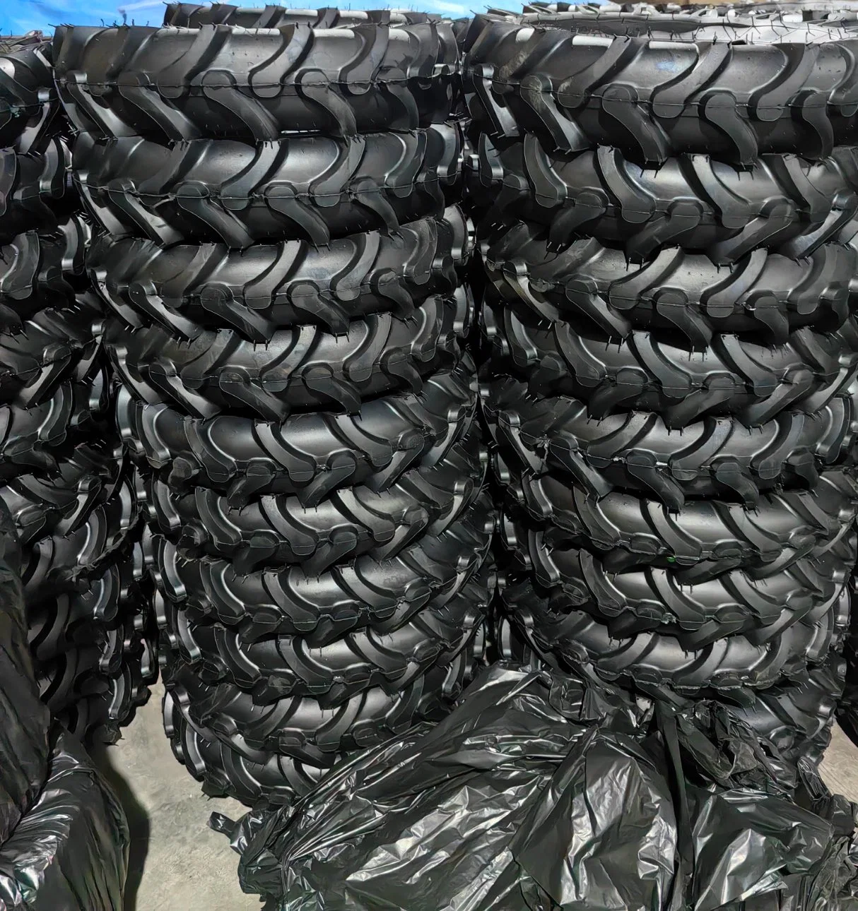 Heavy Duty Walking Tractor 6.00-12 Wheels Custom Tyres for Agricultural Machinery