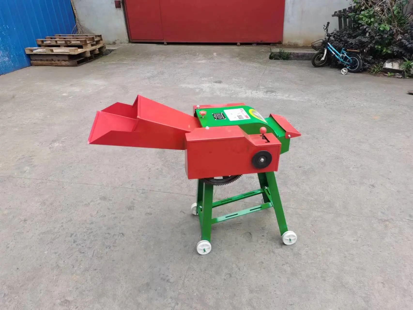 Weiyan Small Farm Use Animal Feeding Grass Silage Cutter Maize Stalks Chopper Mini Chaff Cutter