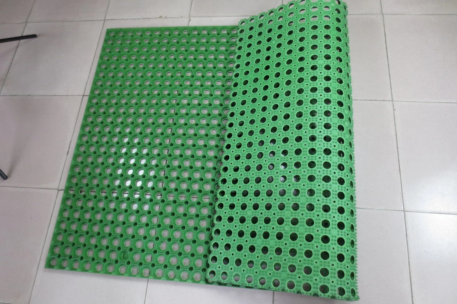 Anti Slip Rubber Deck Mat, Grass Rubber Mat, Pathways Rubber Mat 1500X1000mm