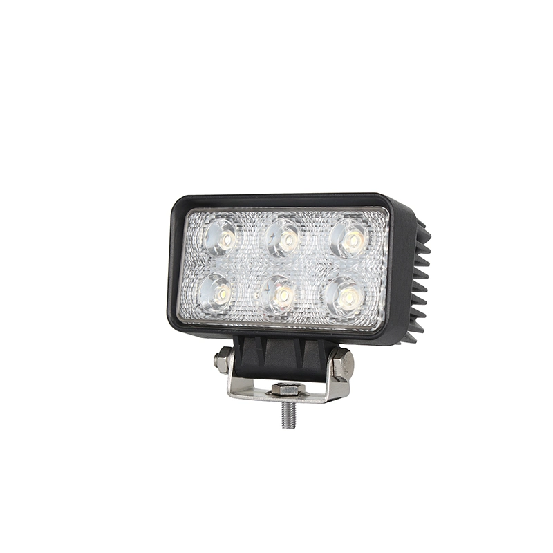 Waterproof IP68 18W 1440lm Epistar 6 LED White 60 Degree Flood Beam Car LED Light