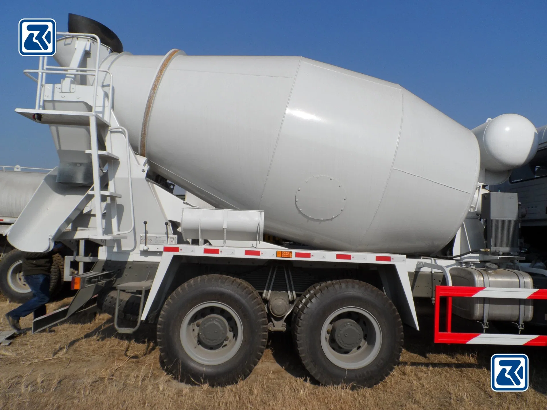 Sinotruk HOWO 6X4 Brand New Bétonnière Bétonnière chariot Prix de la machine