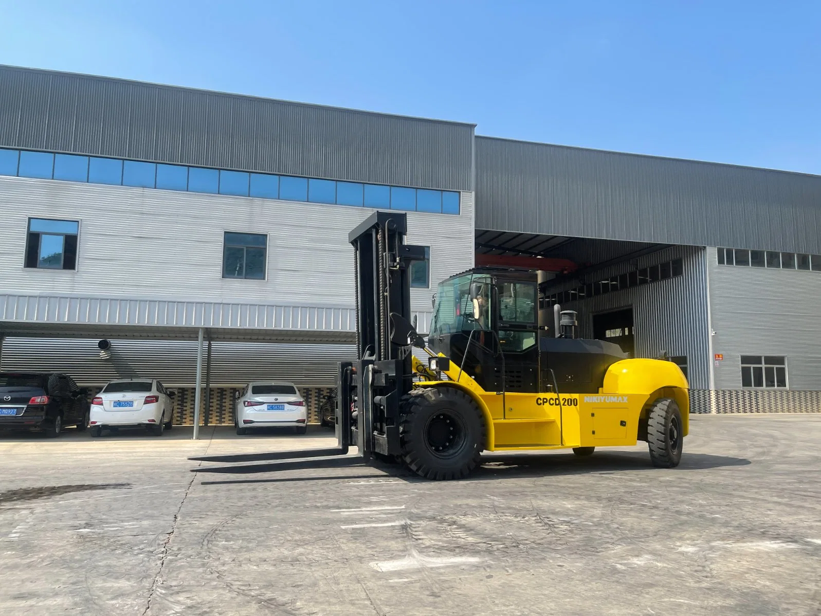 16 Ton Diesel Forklift with Ce

16 tonnes de chariot élévateur diesel avec Ce