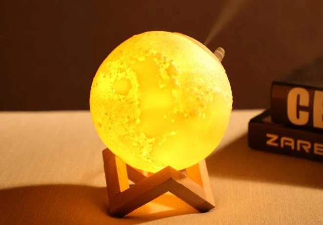Wholesale Decor Moon Shape Lamp Diffuser Humidifier for Home Use