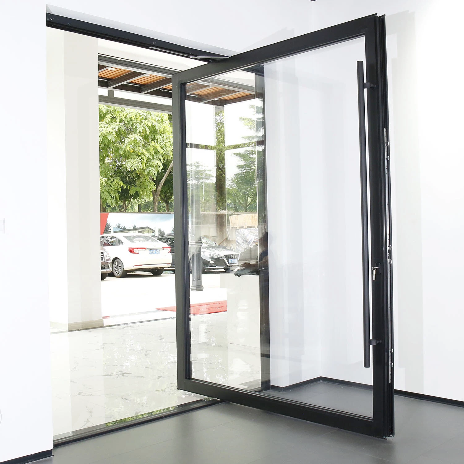 Sixinalu Aluminum Profile Building Material Custom Made Luxury Villa Exterior Front Door Entrance Glass Iron Metal Security Steel Pivot Door