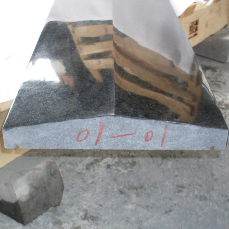 Peaked Shape Honed Finish Black Granite Wall Capping Stone for Patio Projects