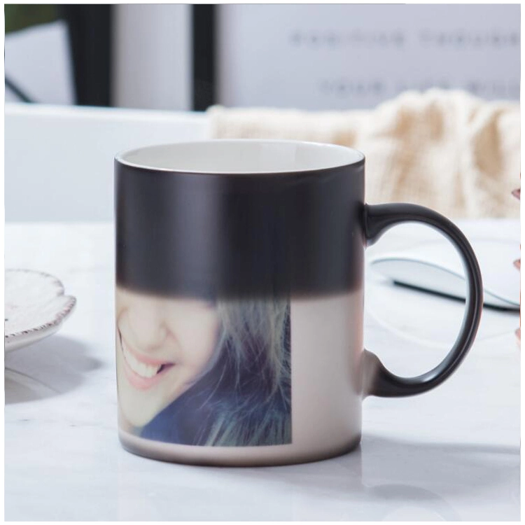 Venta caliente 11 Oz Personalizar tazas de café de cerámica impresa en blanco para sublimación