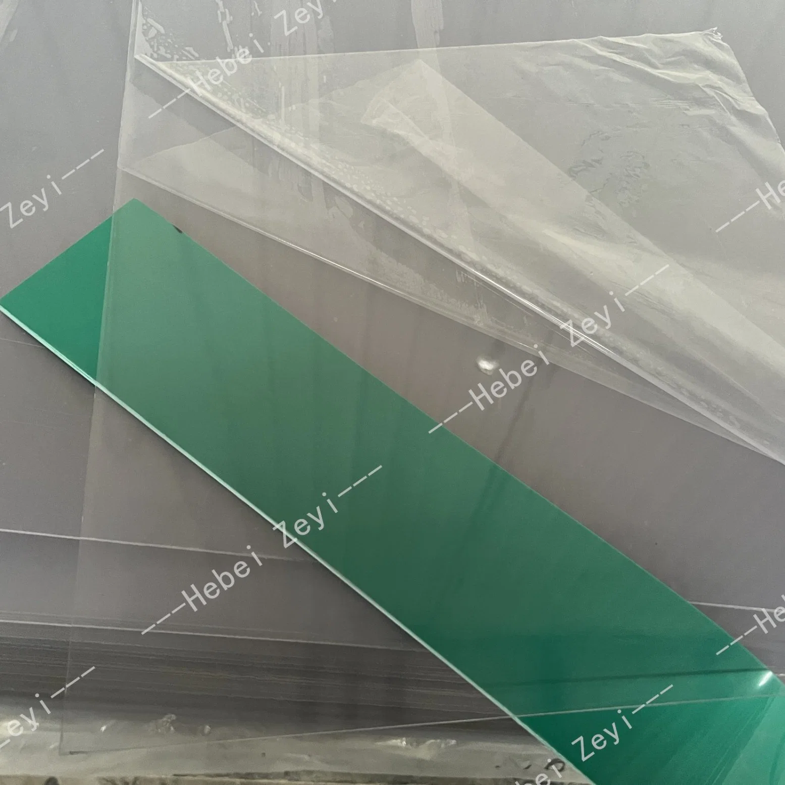 Langlebiges und wasserdichtes transparentes PVC-Rollenblech