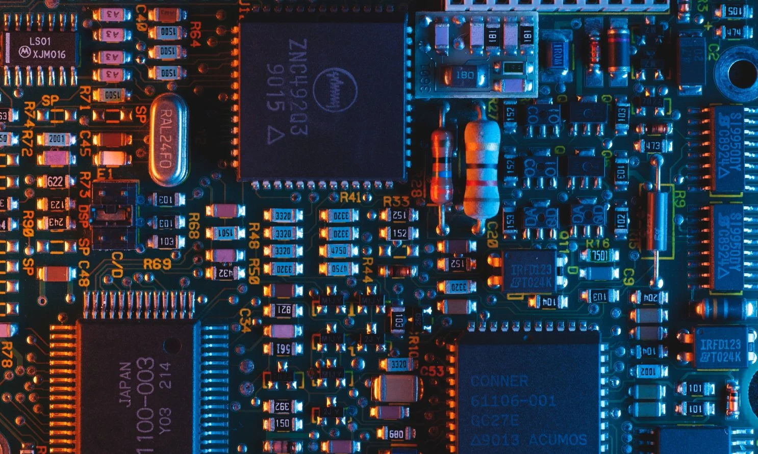 IC ADC Dual-Channel, 16-Bit, 500-Msps Analog-to-Digital Converter (ADC) 72-Vqfn -40 to 85