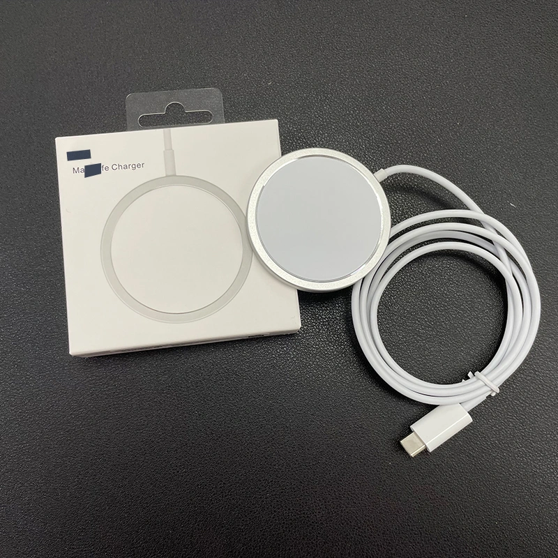 2022 Inicio Venta accesorios para teléfonos móviles de imán magnético tipo C 15W Qi Wireless Cargador para iPhone de Apple 12 13 14 Mini Pro Max