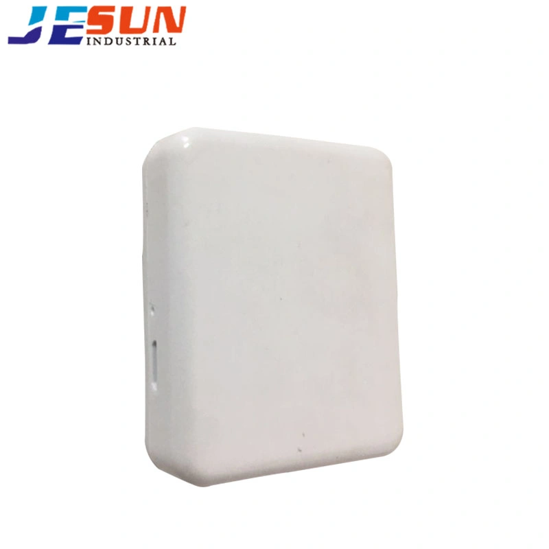 OEM Customized Moulded Moulding Plastic Rechargabel Battery and Charger Parts