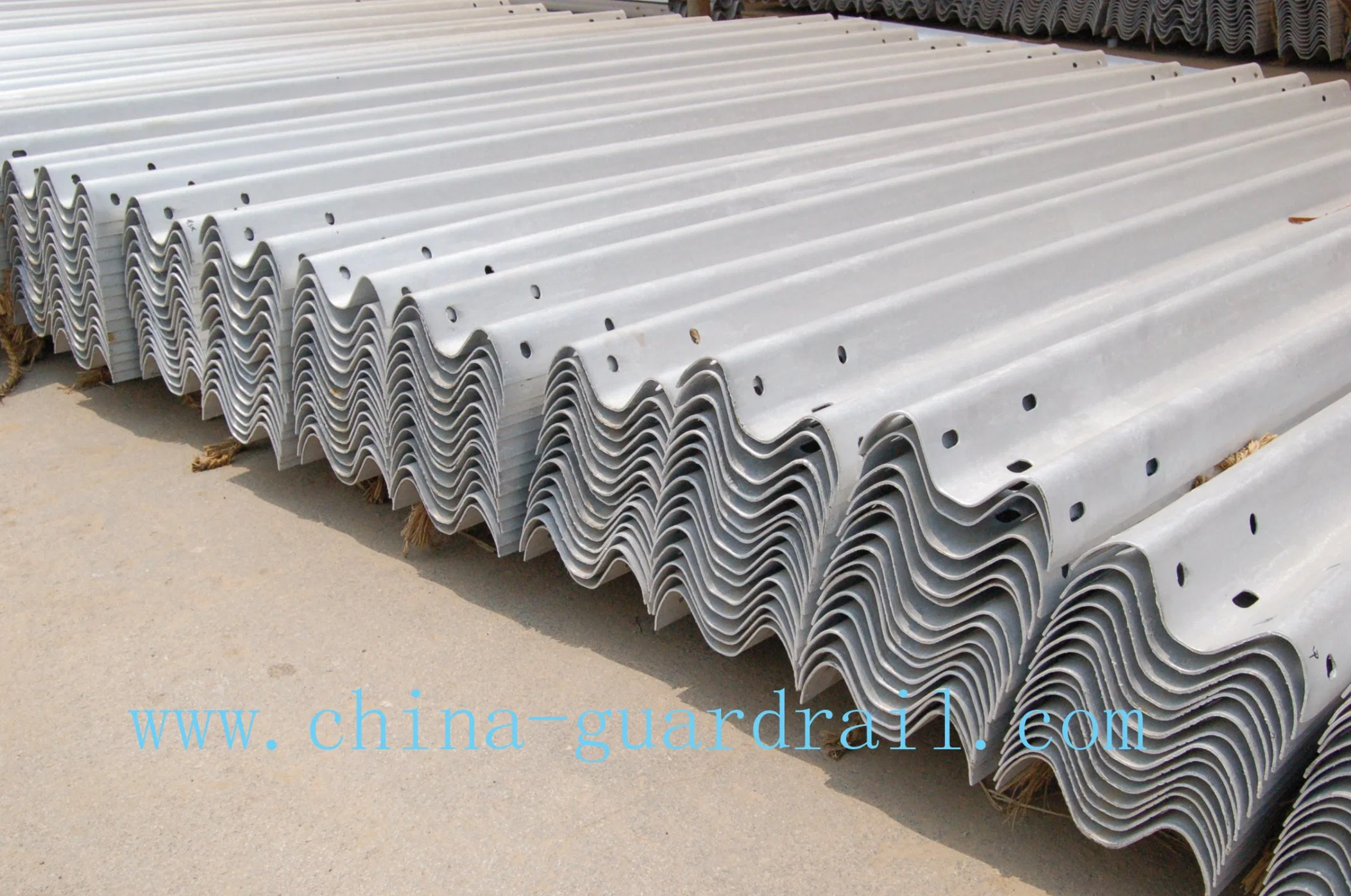 Q235 Steel Safety Traffic Seguridad Barrera Crash Barrier Roadway Rails