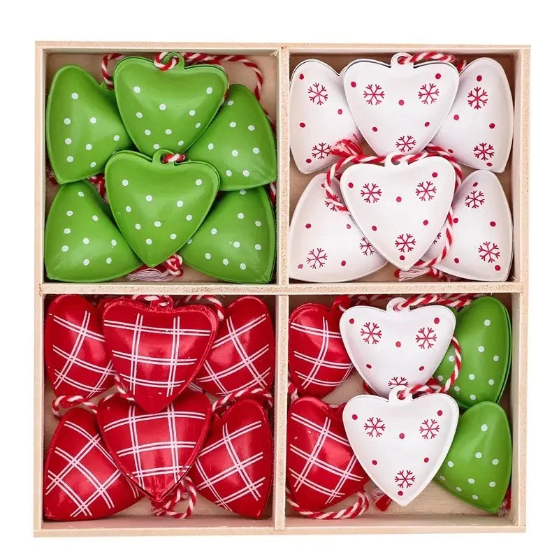 Metal Red Green White Heart Shape Hanging Decoration Christmas Door Window Wall