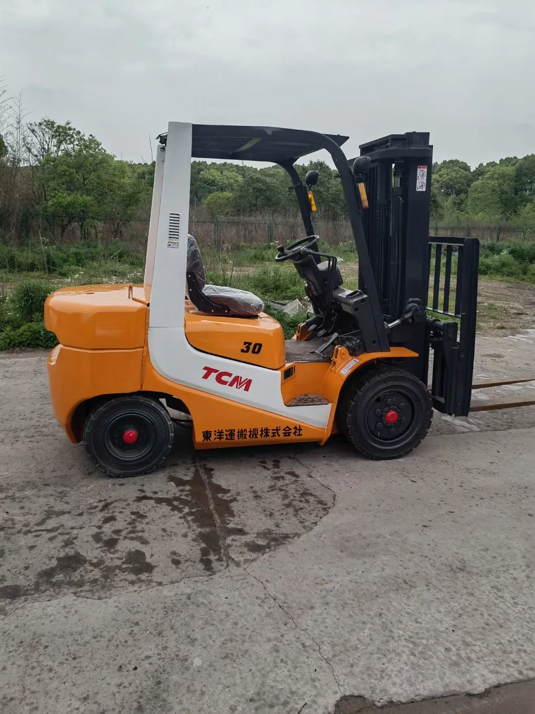 Vehículos de manipulación industrial 3ton carretilla elevadora diésel T C M Mini-Forklift