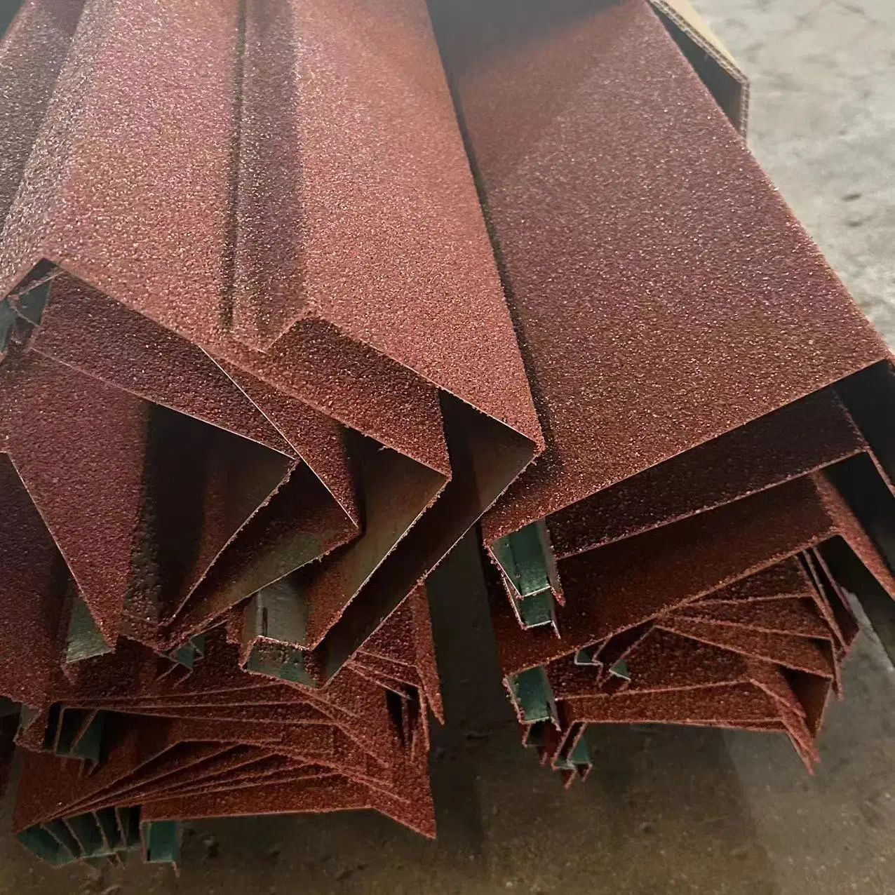 Newest Building Construction Materials for House Roof Color Stone Coated Metal Roof Tiles
