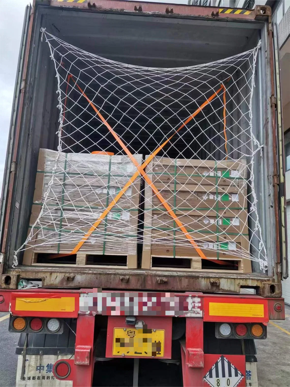 Dg Freight -Scooter/Battery Cell/Battery Pack Shipment Shipping From Shenzhen/Hongkong by Sea Cargo to Slovakia
