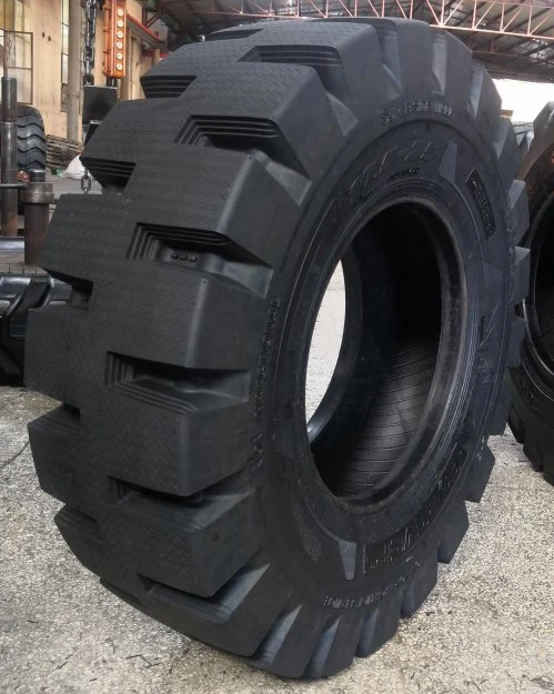 off-The-Road Tyre E3/L3/L5 (17.5-25, 20.5-25, 23.5-25, 26.5-25, 29.5-25) for Dumpers Grader Tyre of OTR Tire Industrial Tyre Solid Tyre OTR Tyre