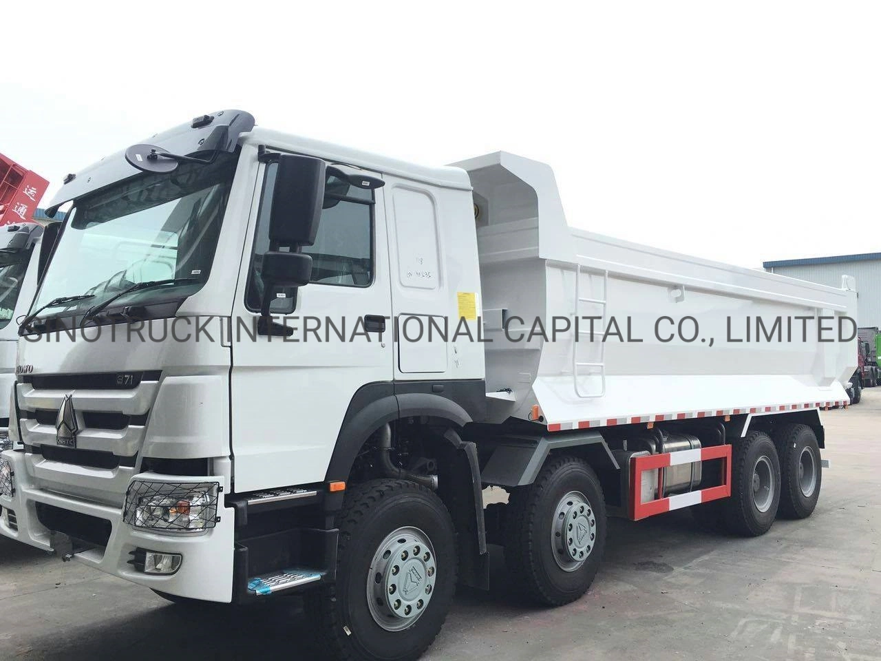 Sinotruk HOWO 6X4 10 Wheels Dump Truck for Sale 2023 Year Model