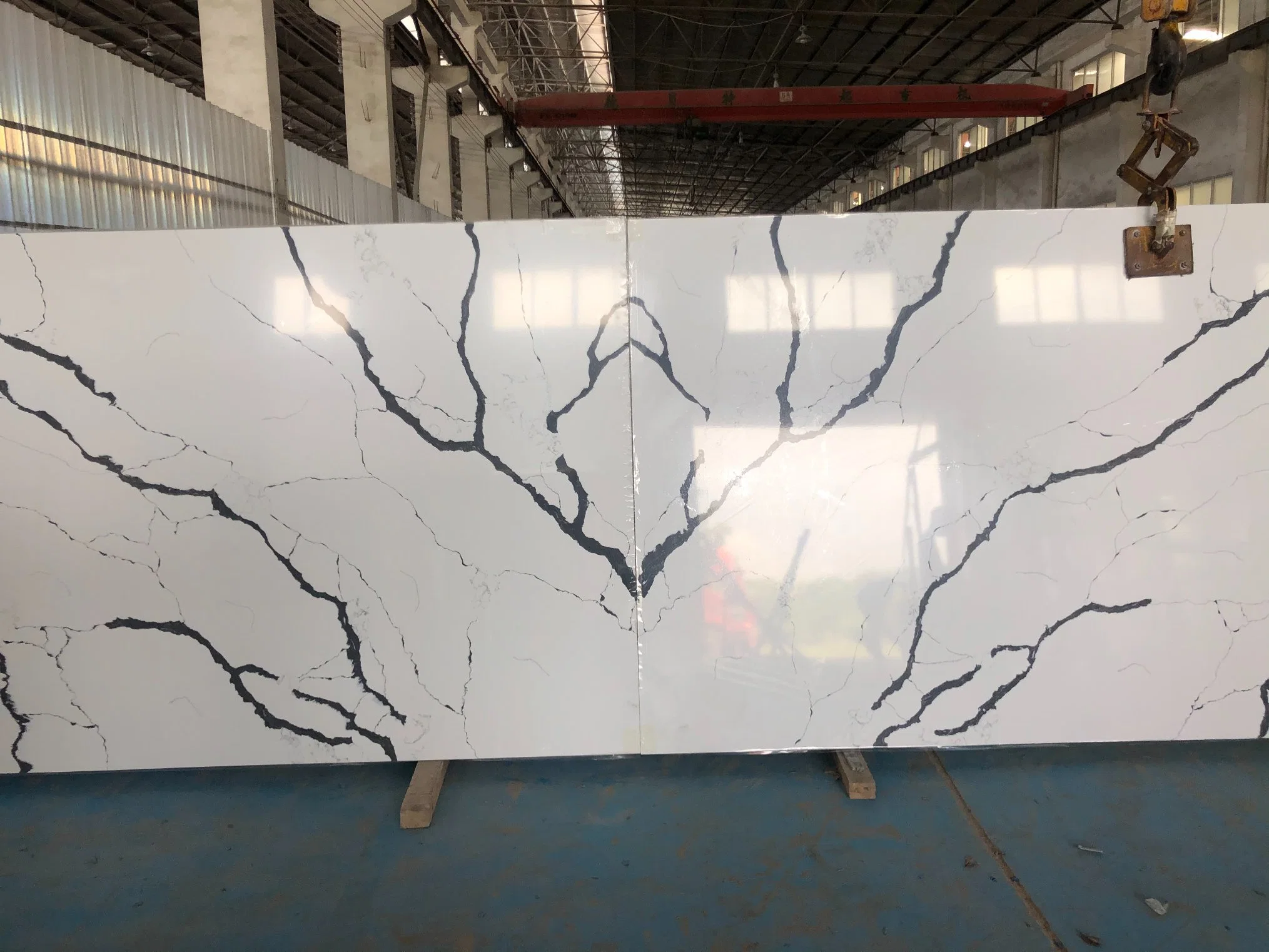 3200X1600mm Polished White/Black Calacatta Artificial Quartz Stone for Kitchen/Bathroom/Floor Tiles