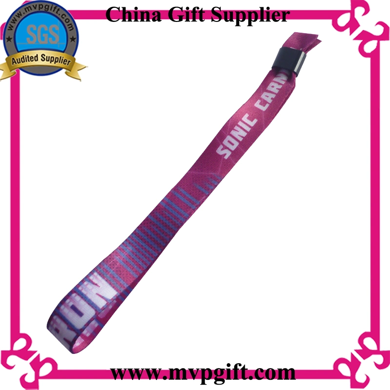 China Guangzhou Custom Promotion Geschenk Gummi PVC Silikon Armband