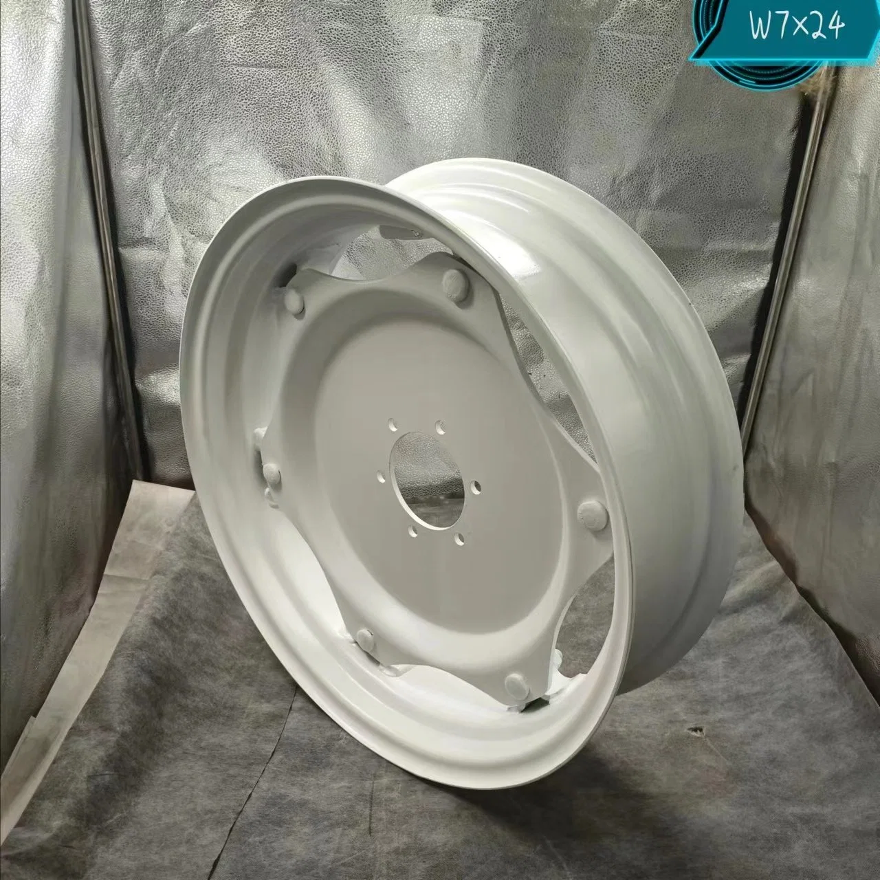 Steel Wheel Rim W7X24for Agricultural Machinery, Floatation, Forestry, Havesty, Trailer