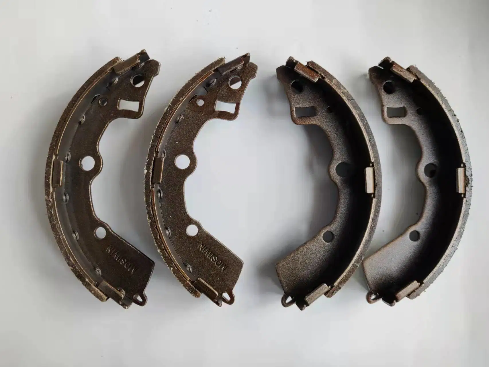 China Manufacture Auto Part Disc Spare Brake Shoe Semi for K8841