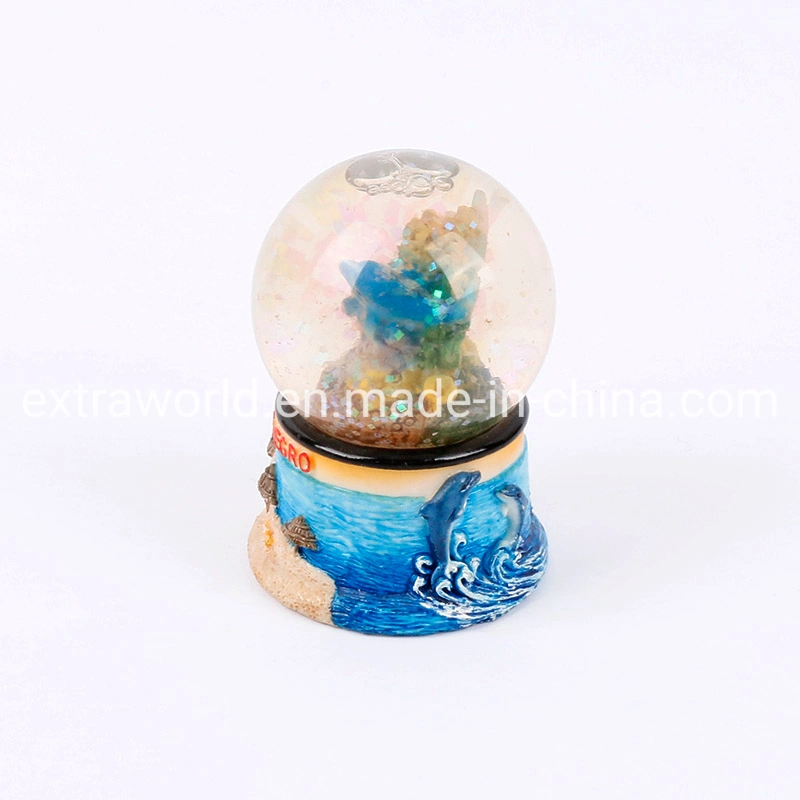 Venta caliente Decoracion Snow Globe de resina artesanal Montenegro Bola de agua de recuerdos turísticos