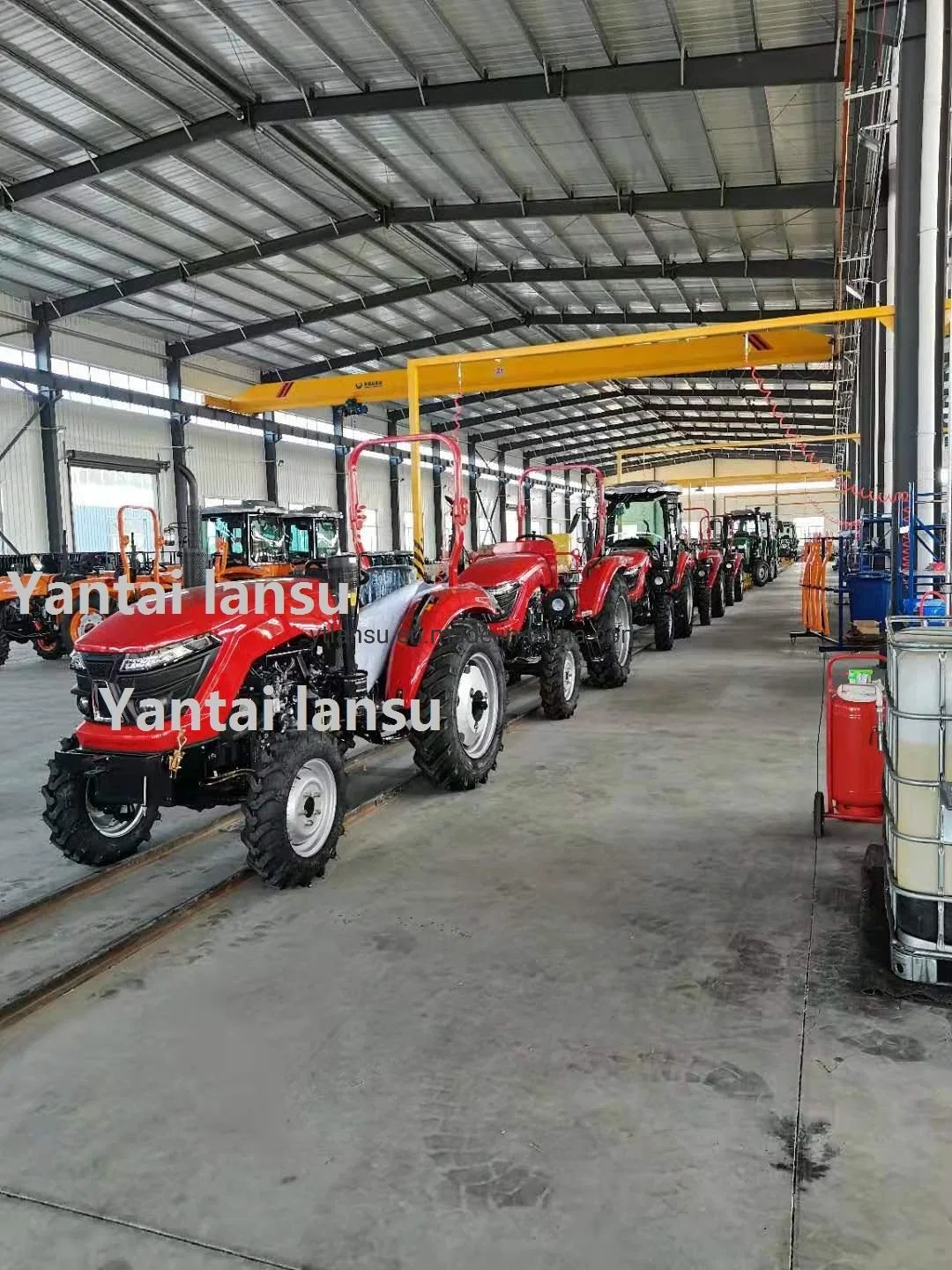 CE China Cheap Good Quality 4 Wd 25HP 35HP 40HP 45HP 50HP 60HP 70HP 90HP 110HP 120HP 140HP 150HP 180HP Agriculture Farm 4*4 Tractor