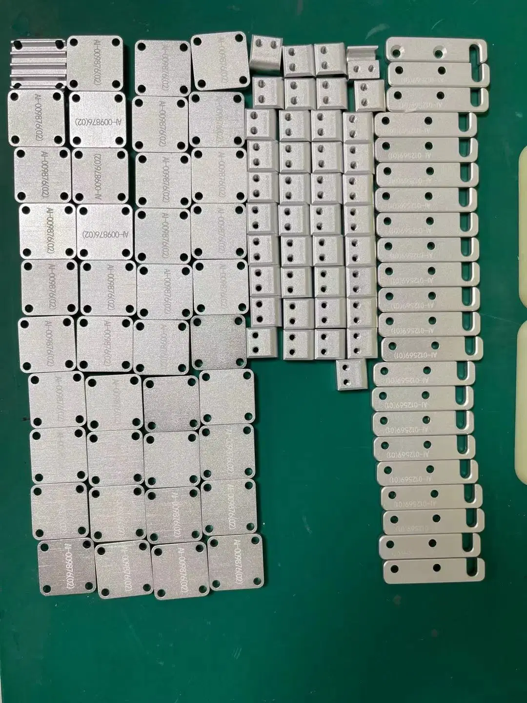 Composant d'usinage CNC personnalisé de précision de la machinerie agricole produit d'usinage CNC