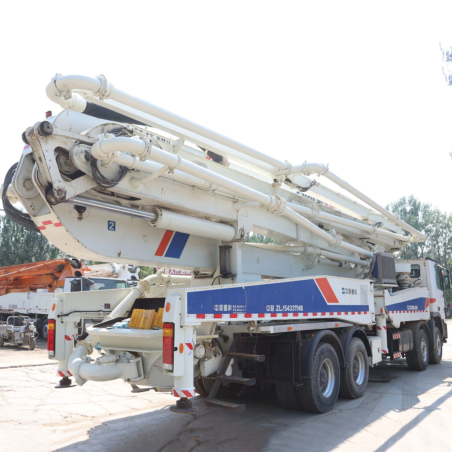 Low Price Crane Hydraulic Used Concrete Pump Truck 52m Construction Machinery