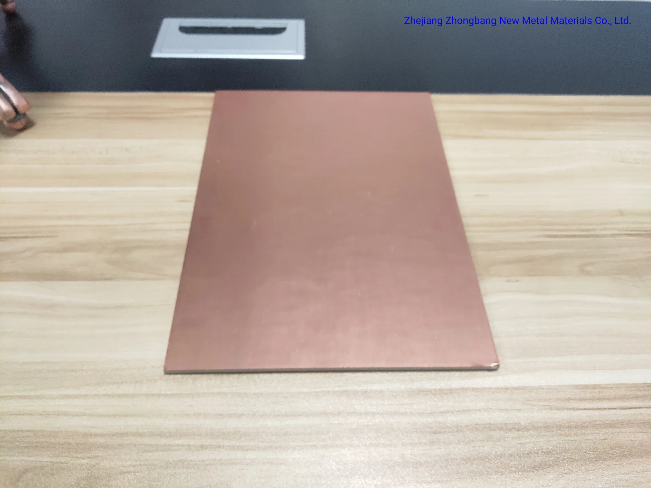 Revestimiento de PVDF el tablero de anuncios de la placa de ACM 6mm compuesto de aluminio para panel de revestimiento de pared exterior