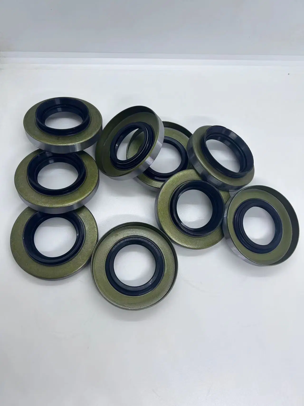 48*62*7 mm Oil Seal Cassette Seal for Car and Other Agricultural Machinery