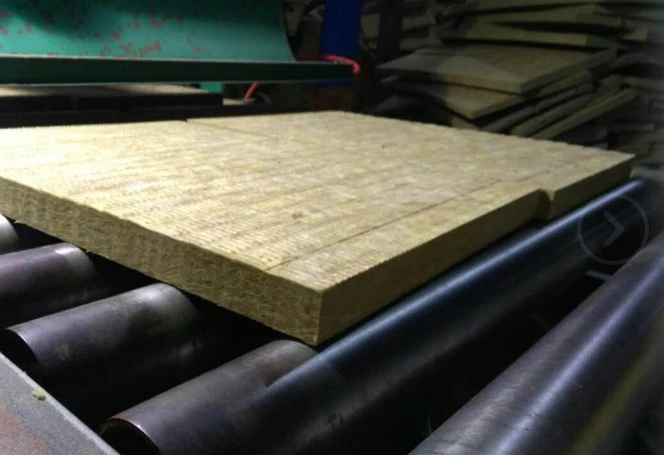 200 Kg/M3 Rockwool Thermal Insulation Material for Oven