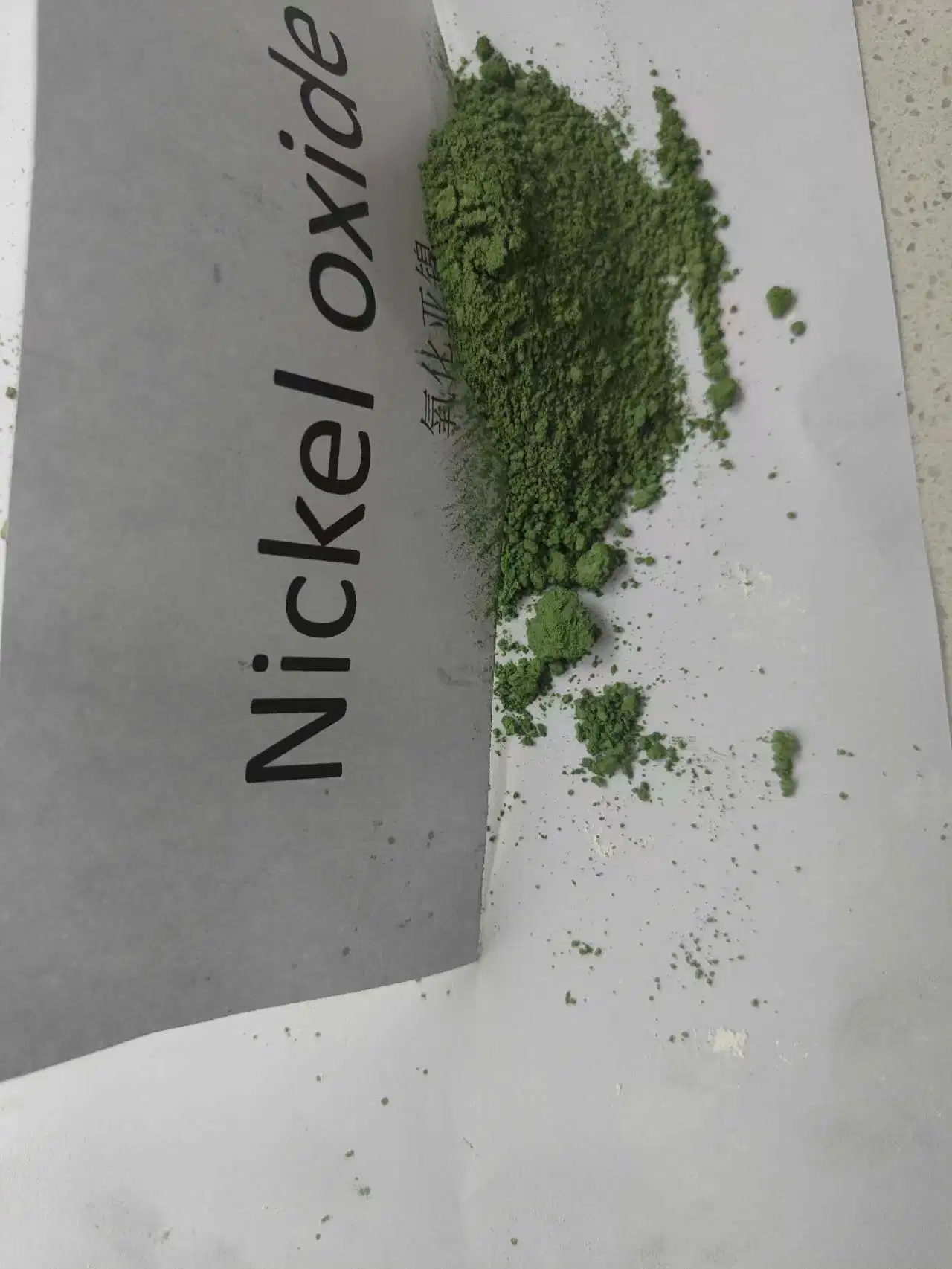 Micron Nano Ultrafine Nio a Nickel Oxide Powder Green Nickel Oxide Powder