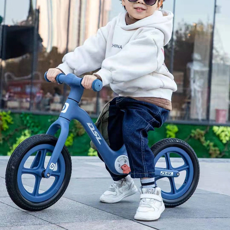 12 pulgadas mini equilibrio de los niños de alta calidad Chainless coche varios la apariencia del color lindo los niños y niñas son adecuados