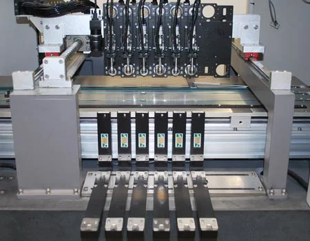 Electronic Chips Mounter for SMT Line