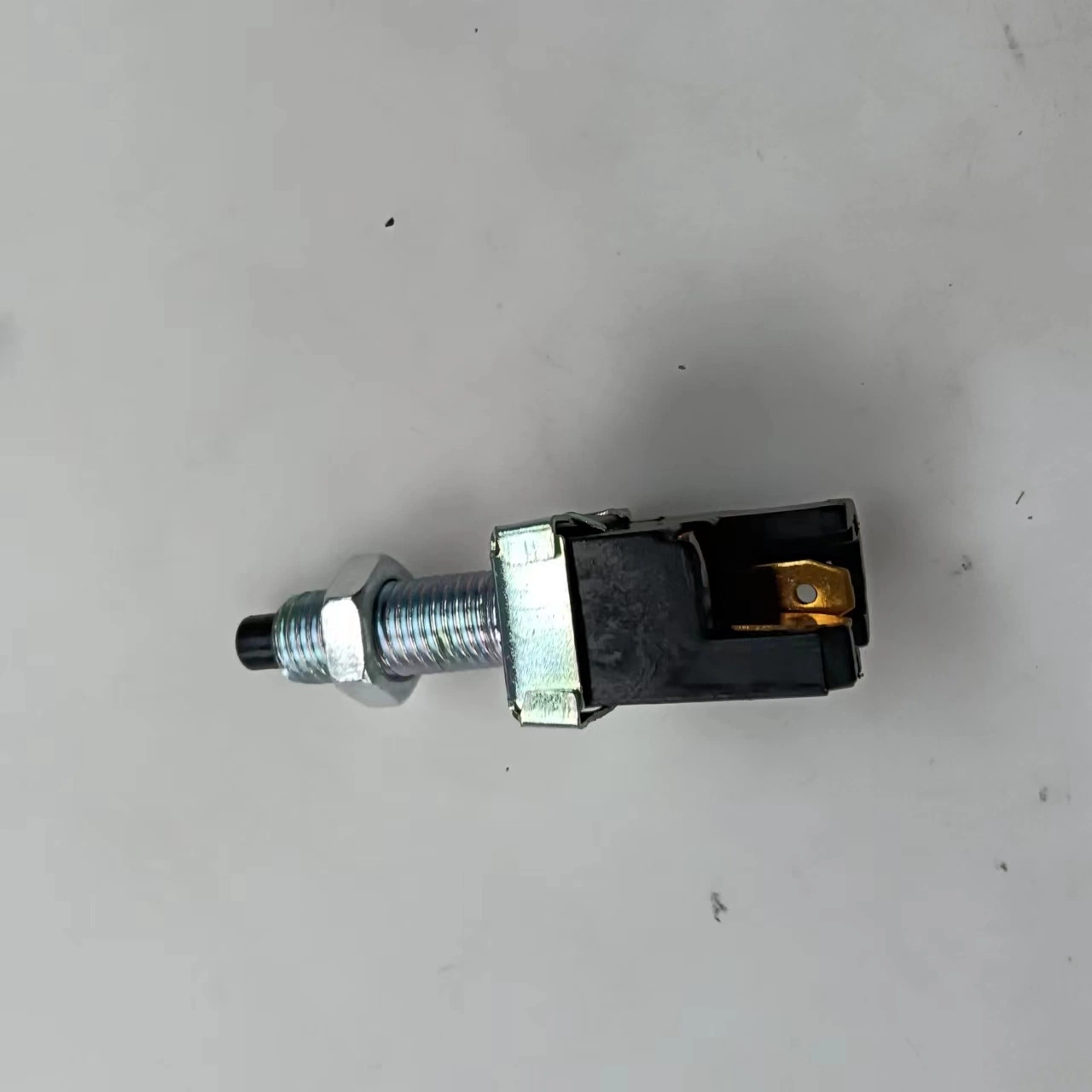 94840335 Interruptor da luz de Freio do Sensor de posição do pedal Sktado be Compatível com KIA/Mazda/Toyota