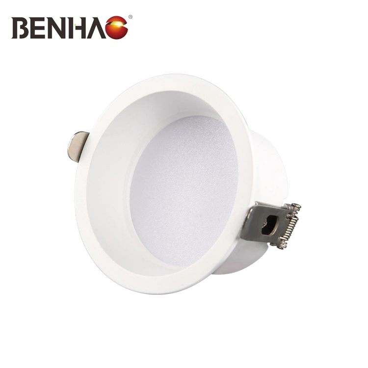مصباح LED منخفض الطيف الكامل حماية العين المضمنة ضوء LED منخفض الغائر