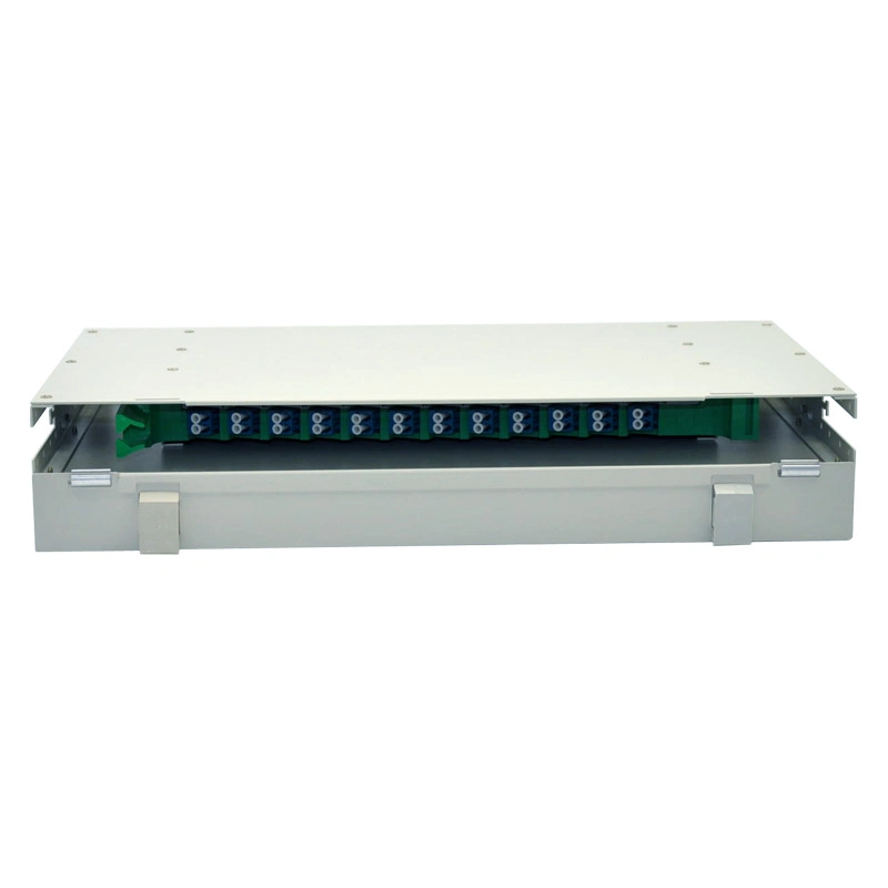 12 coeurs de montage en rack Case ODF à fibres optiques de 19 pouces de 12 ports Fibre ODF Patch Panel avec SC Ouverture carrée