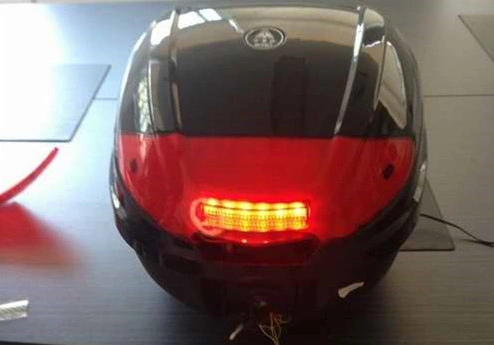 Motorrad Zubehör Heckkasten Heckkasten mit LED TS-B10