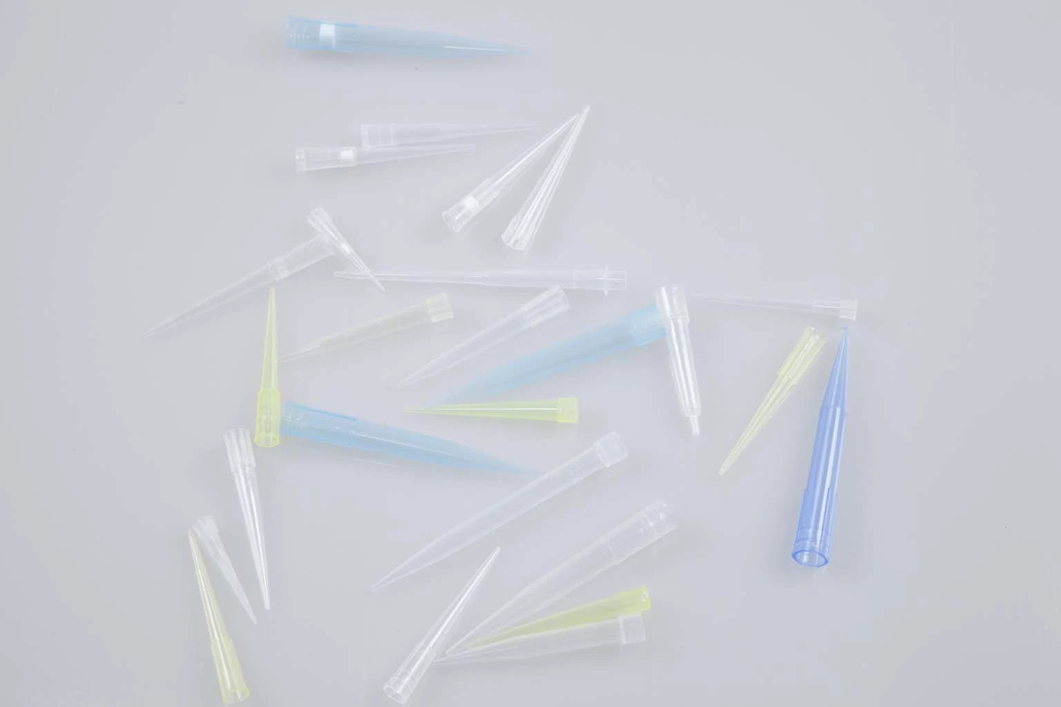 Disposable Sterile Universal Pipette Tips for Laboratory Equipment 1000UL-1250UL Filtered Long Pipette Tips