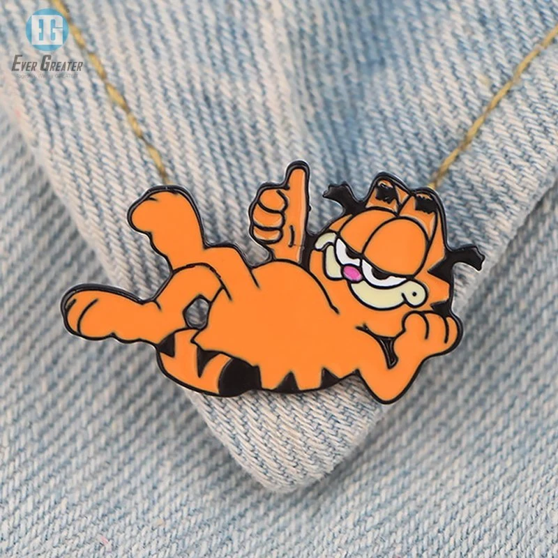 China Manufacturer Funny Metal Pin Badge Logo