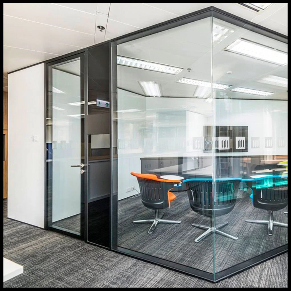 Estrutura em alumínio de parede divisória dupla de vidro simples e moderna para escritório Divisória de vidro de escritório insonorizada