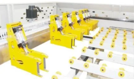 Armario de Mobiliario de madera Hicas de alta precisión CNC horizontal automático completo Máquina de corte de viga de tablero de sierra de computadora