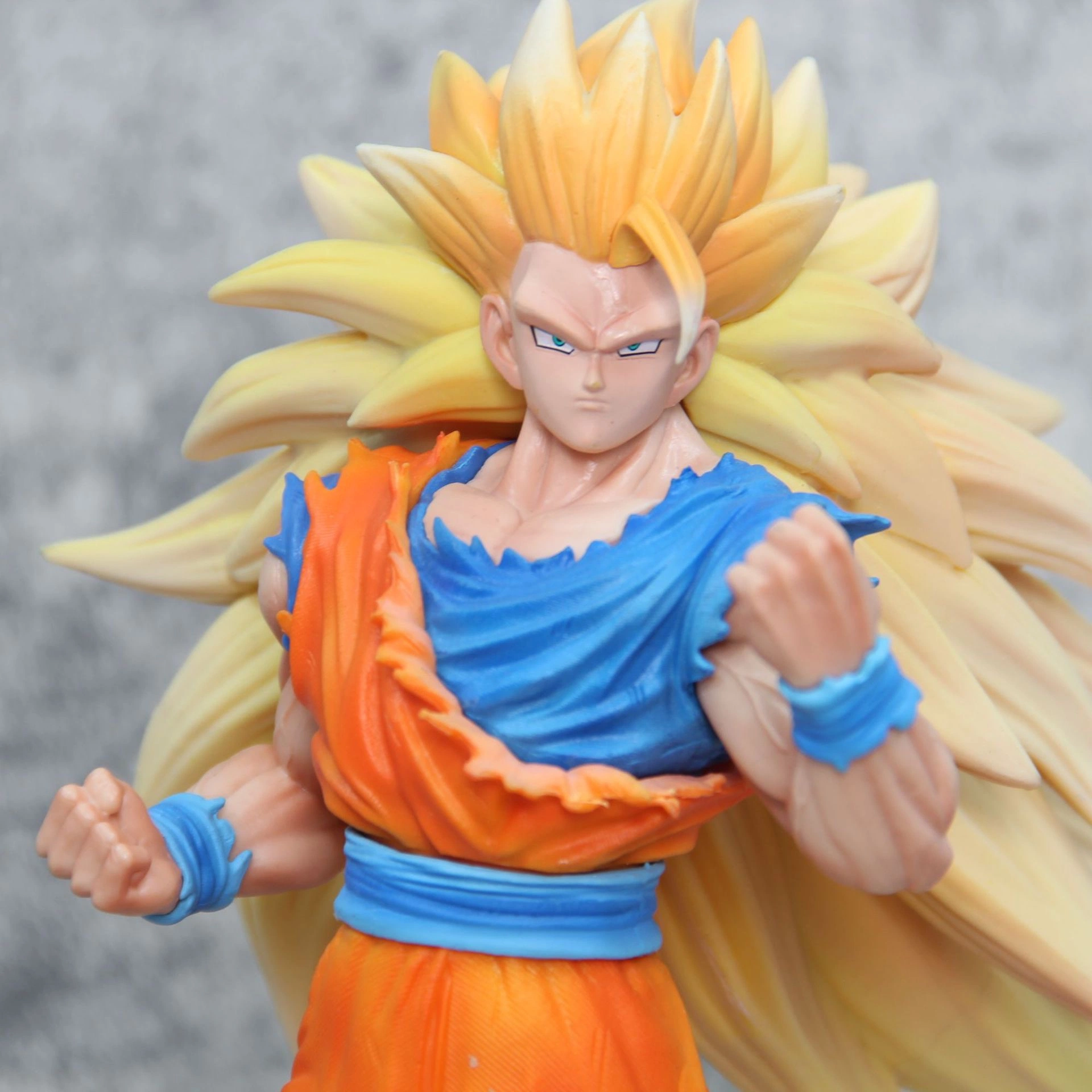 Factory Supply Gk Battle Super Saiyan Son Goku Dragon Ball Z Wholesale/Supplier Japanese Anime PVC Figure Toy