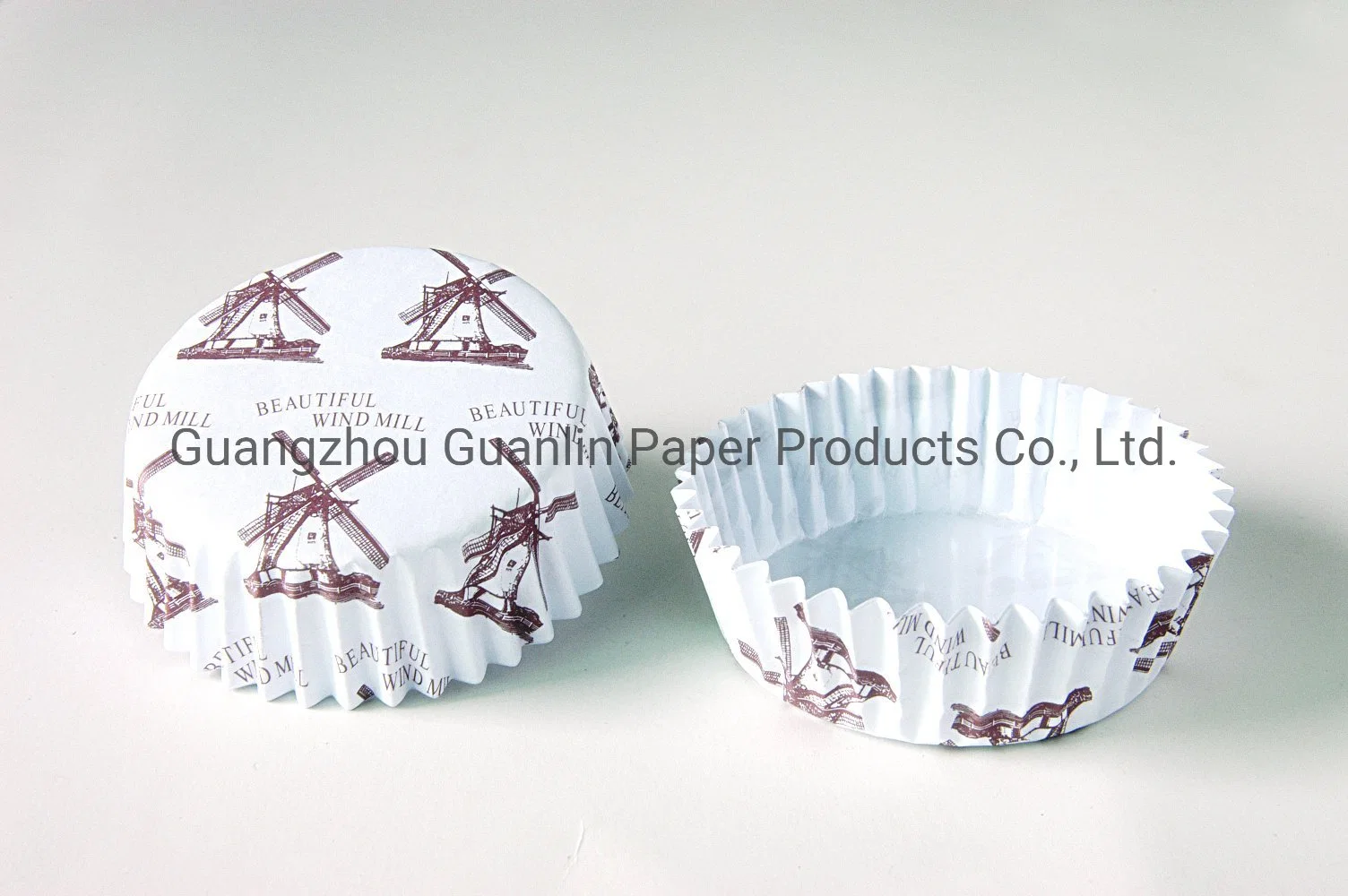 Guanlin Disposable Cake Cup LFGB FDA Approved PET Baking Cup