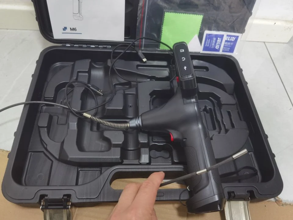 Flexible de la vidéo de l'endoscope industriel avec sonde de 3,9 mm lentille, de 5 pouces, affichage 360 degrés de l'articulation du manche à balai, étanche IP67