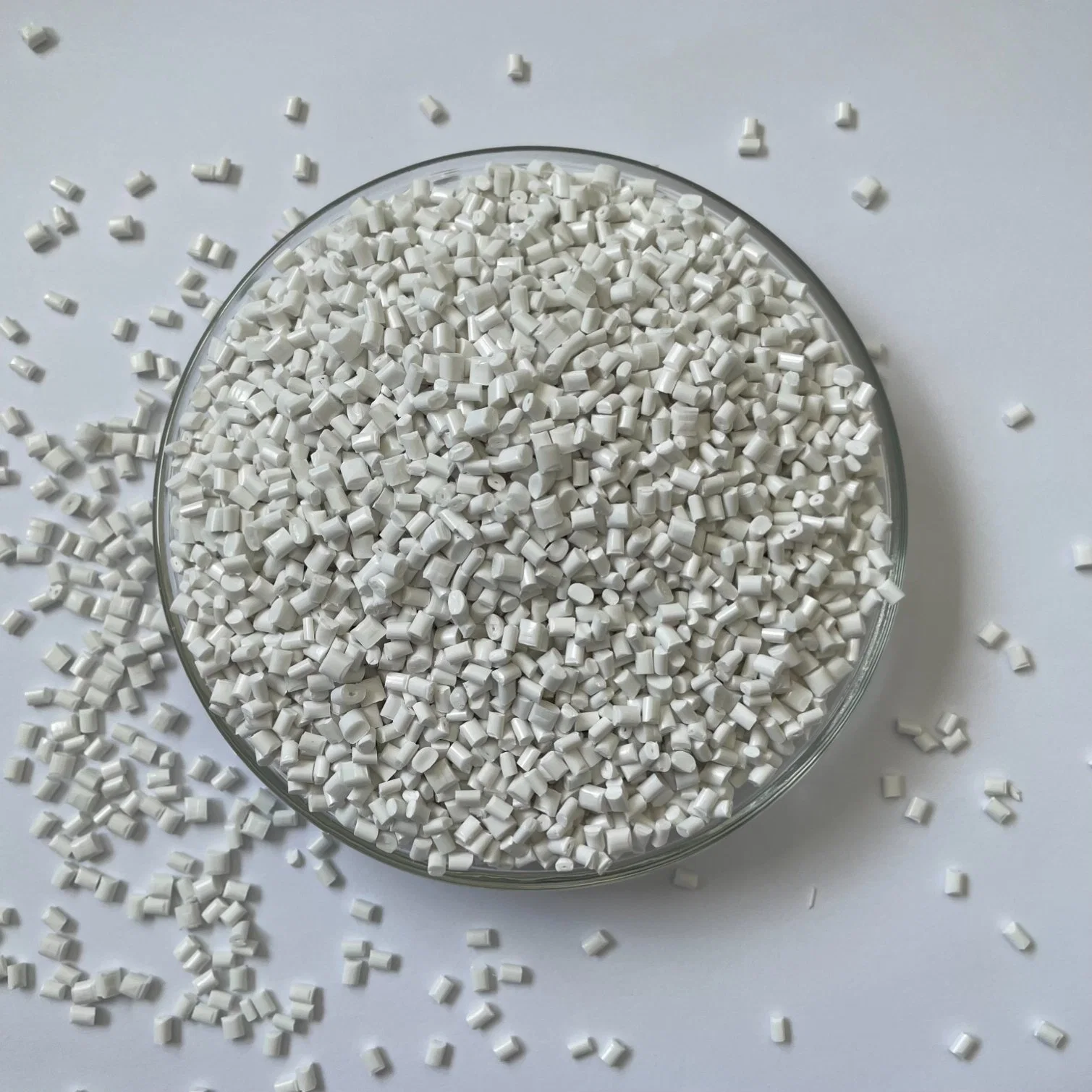 Natural Halogen-Free Flame Retardant PP V0 Plastic Resin Material