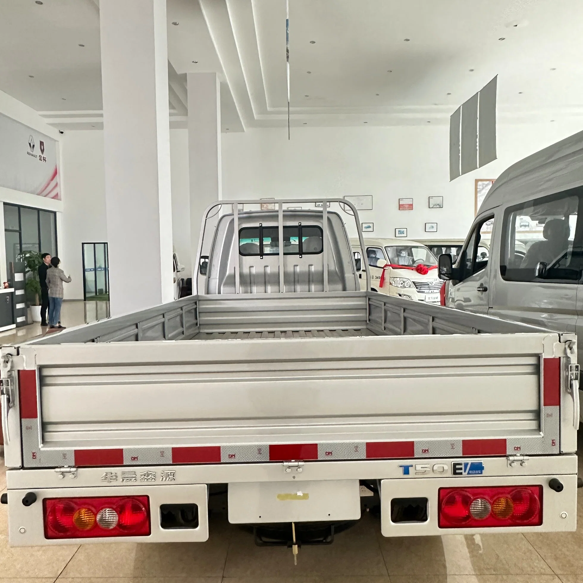 New Energy Truck Xinyuan Brand Electric Truck Van EV Truck Barns Electric Vehicle Cheap Truck Electric Truck Latest Electric Truck