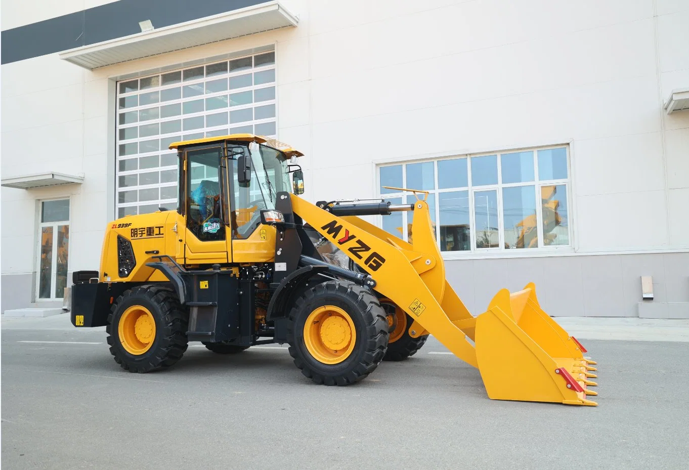 Famous Brand Wheel Loader with Janpanese Engine and OEM Service (FOB Price)